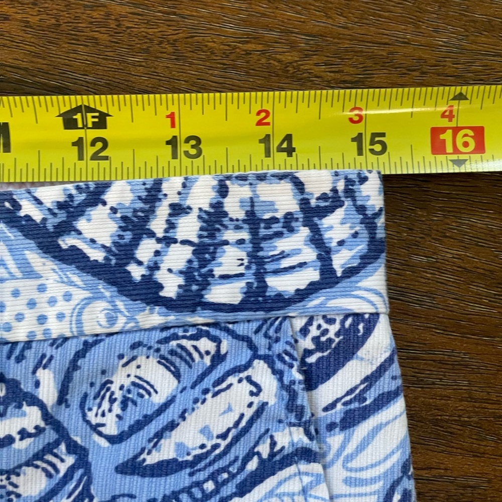 Lily Pulitzer Beaumont Shorts Men's 30R Blue Seashell Print Flat front Bermuda - Picture 10 of 15